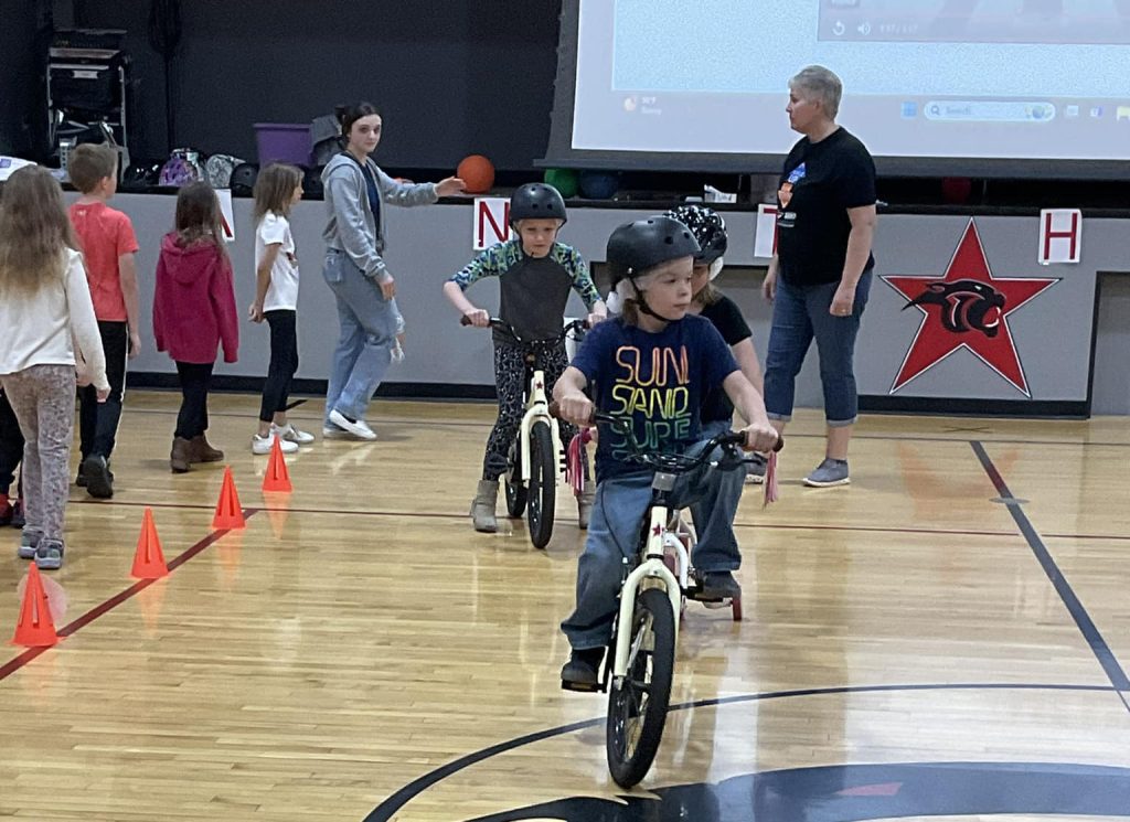 MRPC presents bicycle/pedestrian safety program at Northwood R-IV.